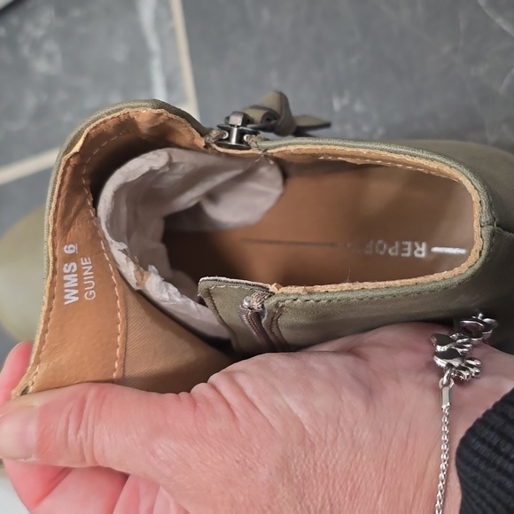 Report Womens Olive Guine Zipper Wedge Heeled Bootie Boots Size - Picture 8 of 8